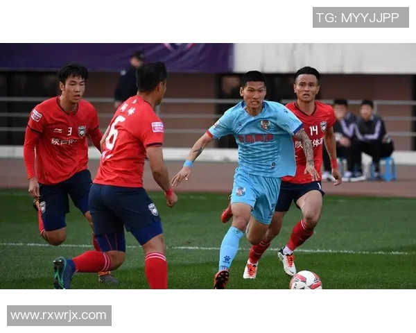 重庆排球队以81分领跑冠军赛积分榜展现强劲实力